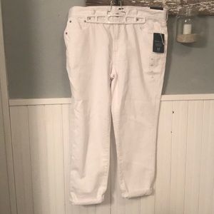 Gap best girlfriend white denim jeans